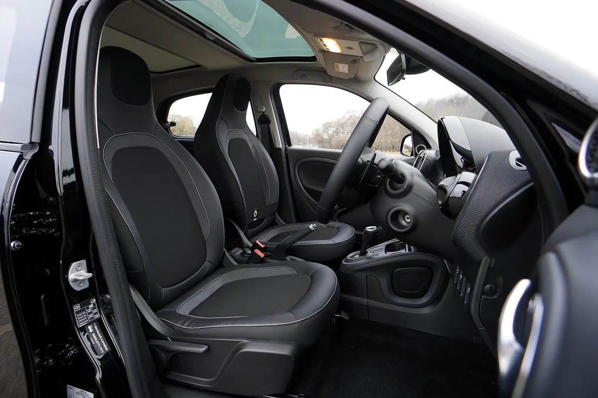 Vehicle Biohazard Cleanup in Beach Park, Tampa, FL